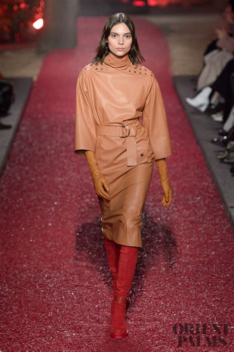 collezione hermes 2018 2019|hermes runway dresses.